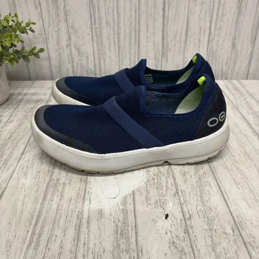 Womens Size 10 Oofos Oomg Slip on Sneakers